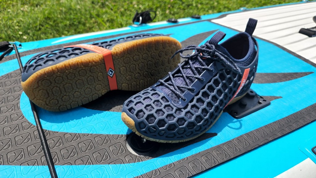 A Water Shoe With an Integrated Neoprene Sock: Sperry Wave Rocker ...