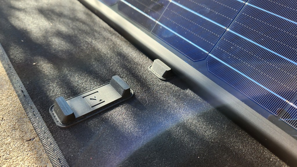 ZAMP Obsidian Solar Panel